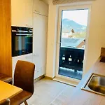 Haus Kulala - Stilvolle Zwischen Bergen & Afrikanischem Flair *