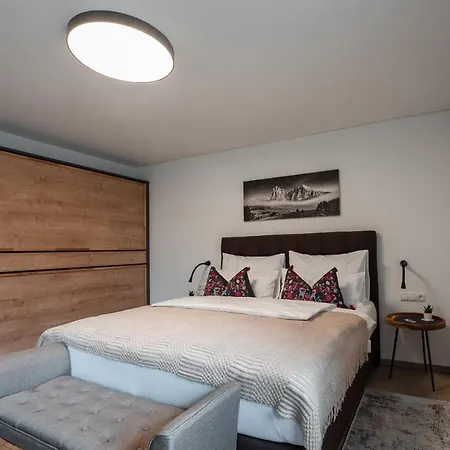 Apartment Haus Kulala - Stilvolle Zwischen Bergen & Afrikanischem Flair