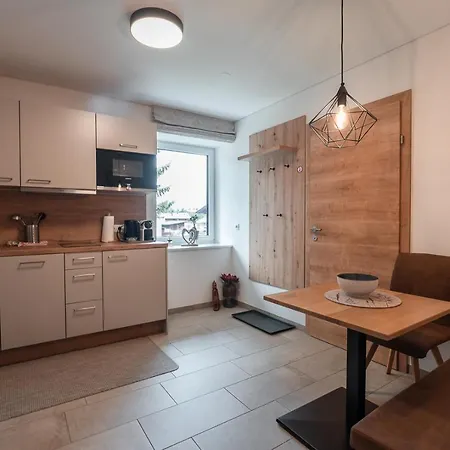 Haus Kulala - Stilvolle Zwischen Bergen & Afrikanischem Flair