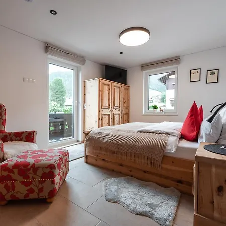 Apartamento Haus Kulala - Stilvolle Zwischen Bergen & Afrikanischem Flair *