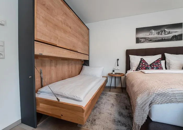 Haus Kulala - Zentrale In カプルーン