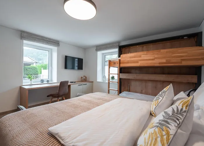 Haus Kulala - Zentrale In * カプルーン