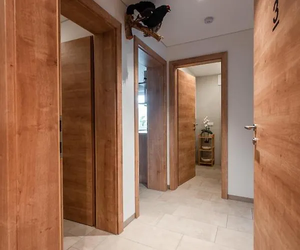 Haus Kulala - Zentrale In カプルーン